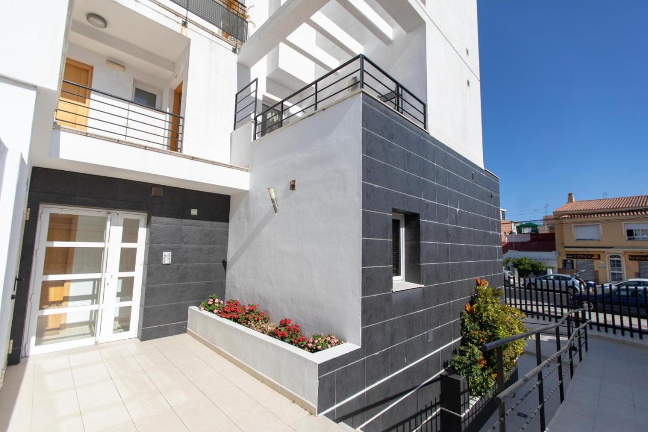 House By The Sea Lägenhet Málaga Exteriör bild